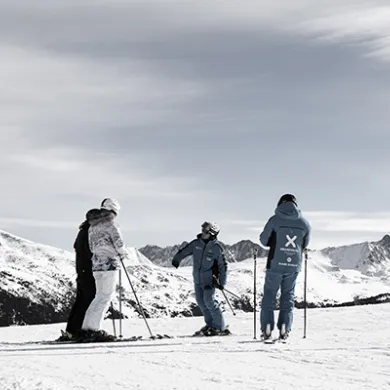 How to become a ski instructor?