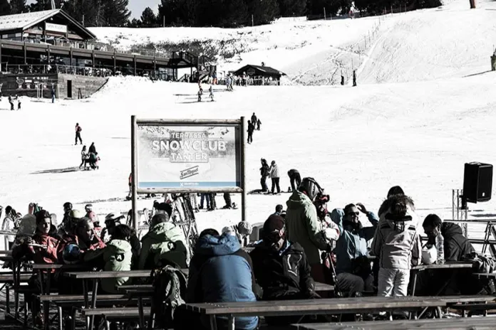 Grandvalira-terrazas&music-eltarter