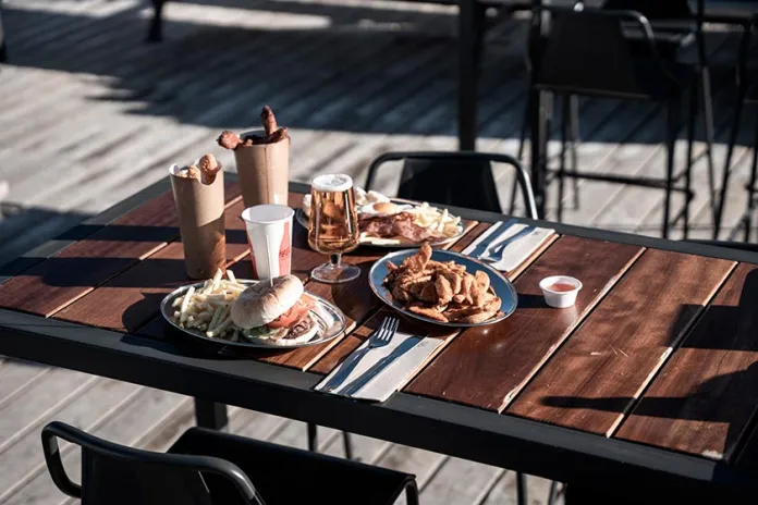 Grandvalira-terrazas&music-pladelespedres