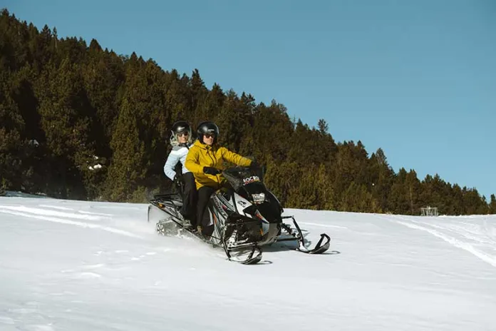Motos de neu gv