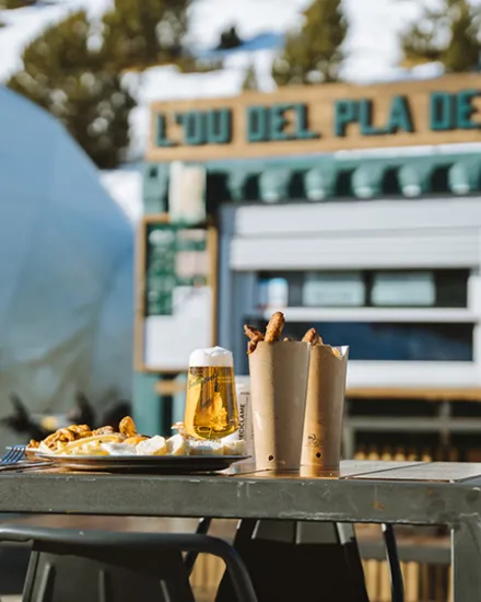 Pla de les pedres terraza & Music