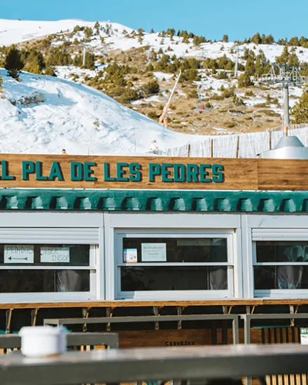 Pla de les pedres terraza & Music